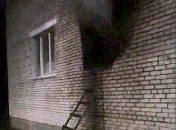 При пожаре в жилом доме в Подмосковье погибли четверо детей