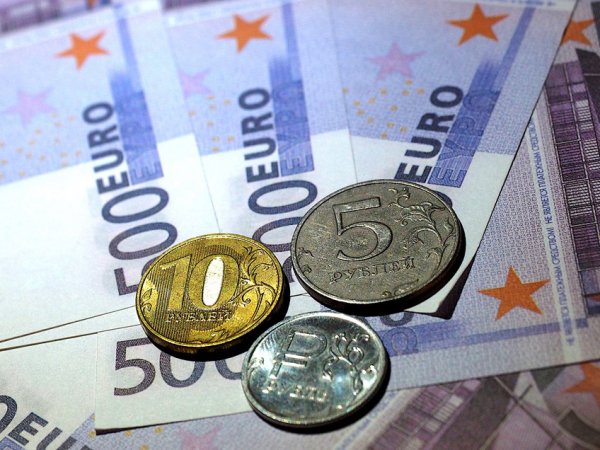 Курс доллара и евро на сегодня, 9 октября 2019: курс евро пробьет психологически отметку уже этой зимой