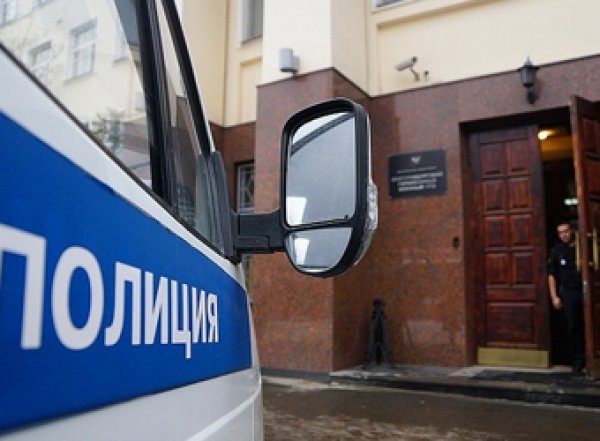На Урале вооруженные грабители отняли у мужчины 30 млн рублей