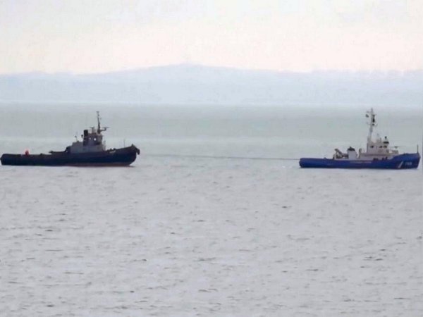Россия передала Украине корабли, задержанные в Керченском проливе