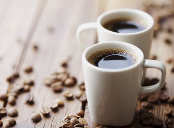 Ученые выяснили, что кофе, а не чай, продлевают жизнь