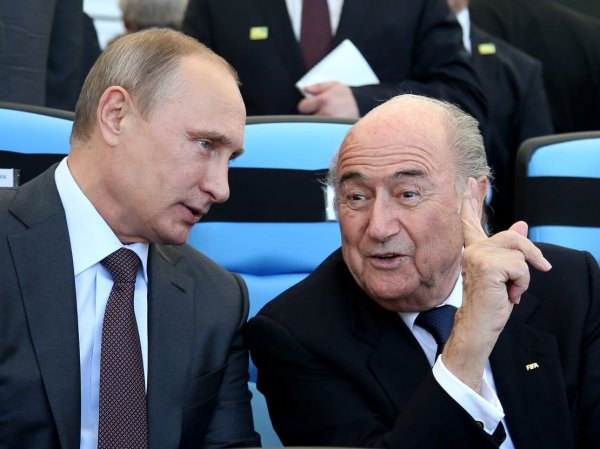 СМИ: в отчете Минюста США о подкупе главы FIFA фигурируют Путин и Медведев