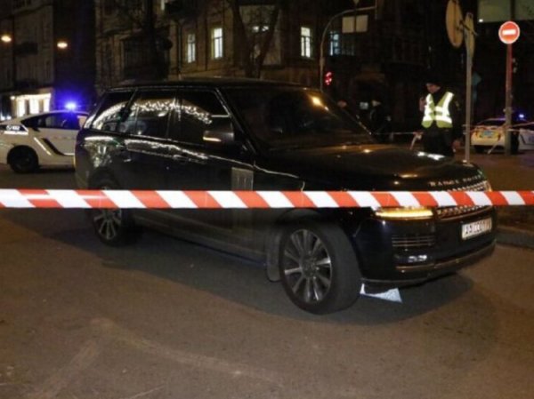 В Киеве расстреляли автомобиль депутата. Погиб его 3-летний сын (ВИДЕО)
