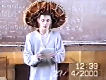 Первое выступление Павла Воли на сцене 19 лет назад появилось в Сети (ВИДЕО)