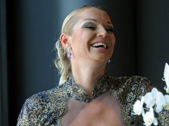 Как в гробу: Волочкова напугала фото в катафалке 