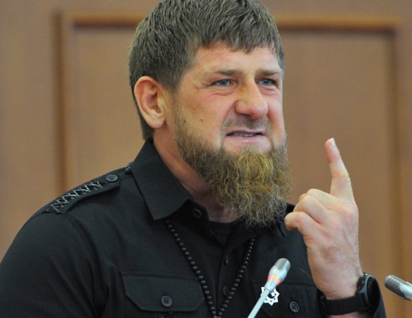 В Чечне за фотоколлаж с Кадыровым задержали 25 человек