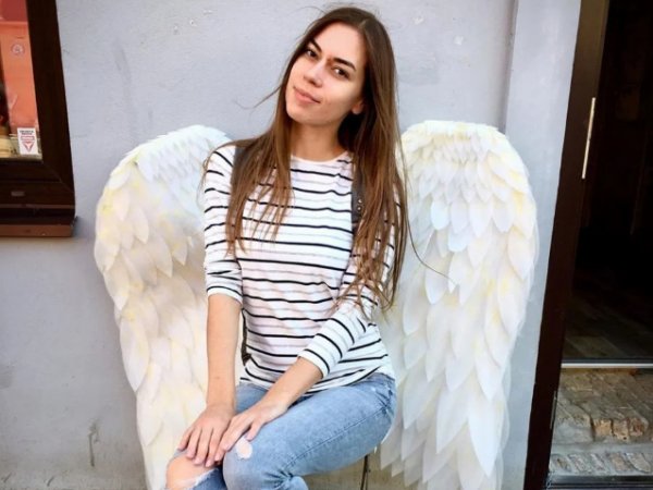"Ангел, лети!": погибшая в Иране стюардесса растрогала Сеть последним постом