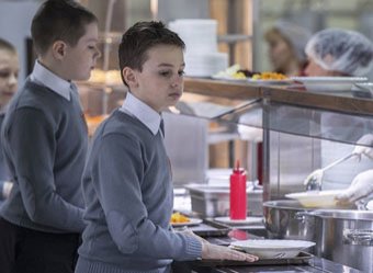 Конкорду бизнесмена Пригожина неинтересно бесплатно поставлять обеды в школы