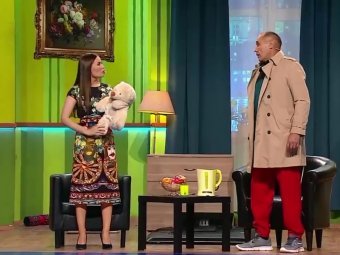 Сказать жене, что вы - гниль: номер Уральских пельменей про стукачей на дорогах взорвал Сеть
