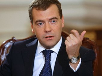 Чем новее год, тем ближе к смерти: Медведев призвал не радоваться Новому году