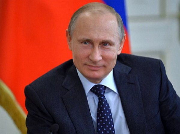 Путин пообещал не менять две первые главы Конституции