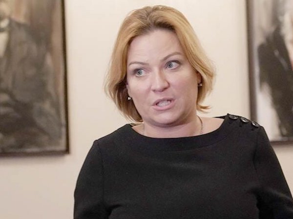 "Я ни хрена не культурный человек": признания нового министра культуры и ее неприличное фото всплыли в Сети