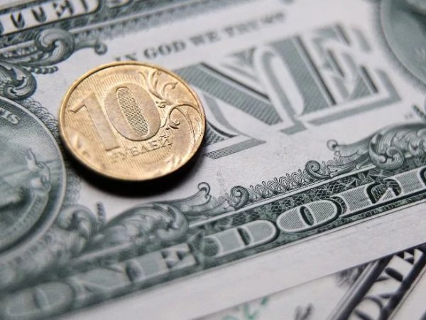 Курс доллара на сегодня, 30 января 2020: эксперт оценил курс доллара и рубля