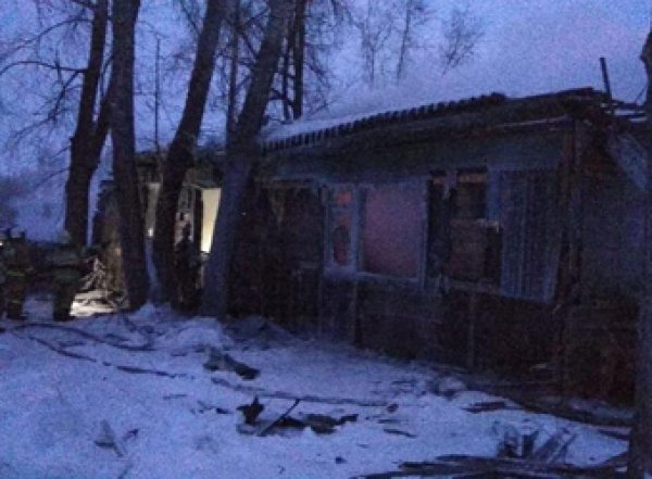 При пожаре в Томской области погибли 11 человек, в том числе иностранцы