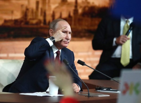 Объяснены глобальные перестановки во власти России