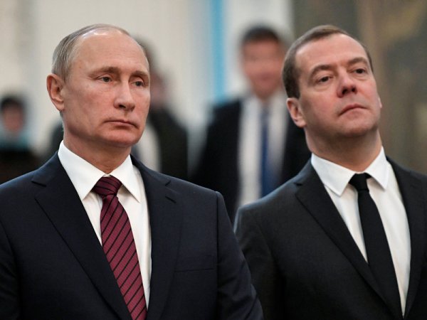После послания Путина Федеральному собранию правительство России ушло в отставку