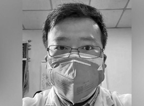 В Китае умер врач, первым сообщивший о коронавирусе