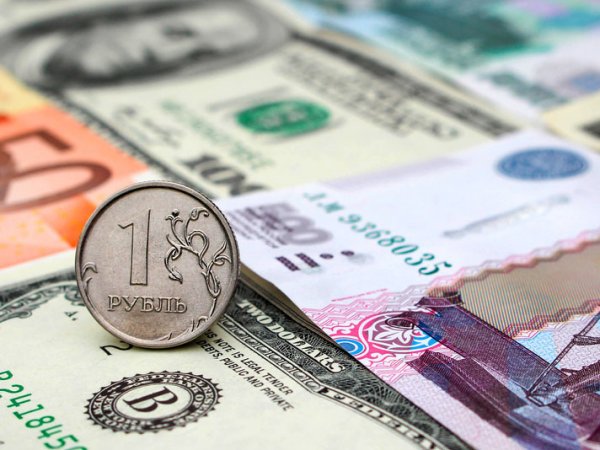 Курс доллара на сегодня, 3 февраля 2020: коронавирус ударил по рублю - эксперты