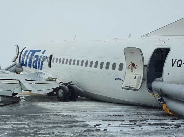 Жесткая посадка самолета в Усинске попала на видео