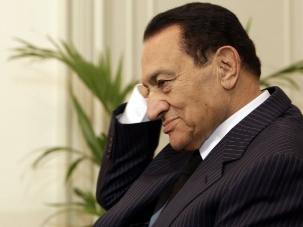 В Египте умер бывший президент Хосни Мубарак