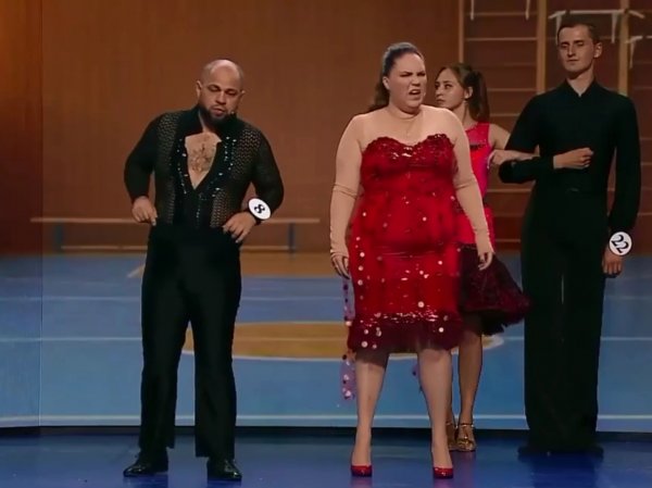 "Кто-нибудь выжгите мне глаза": танцевальная пара из "Уральских пельменей" шокировала жюри конкурса
