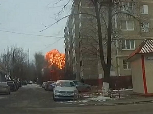 Опубликовано видео мощного взрыва на подстанции в Подольске