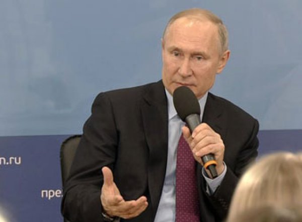 Путин пояснил поправки к Конституции РФ