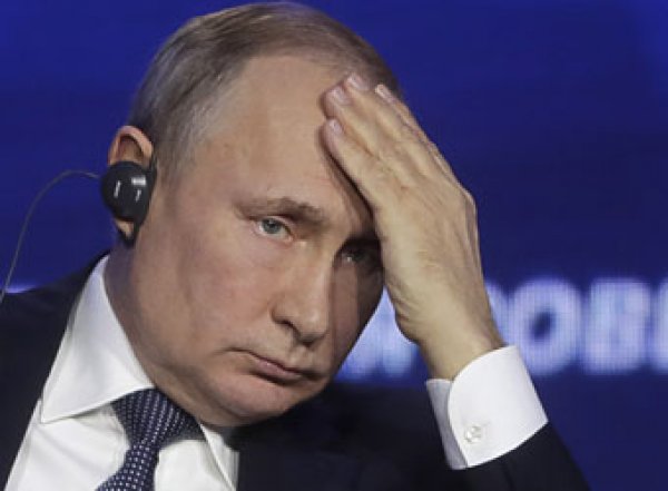 Путин дал команду ФАС закрыть аптеки, повысившие цены на медицинские маски