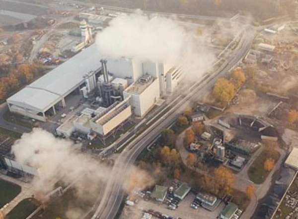 В Ижевске трое пострадали от выброса селитры на заводе Калашникова