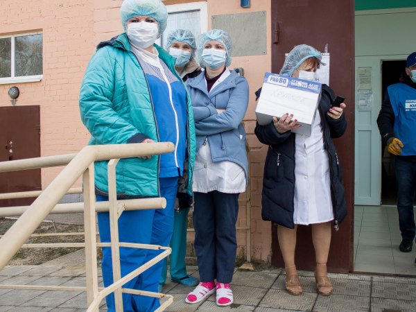 "Нет даже масок": в Ростовской области врачи массово написали заявления об увольнении