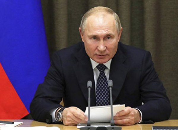 Путин обратился к россиянам в связи с коронавирусом (ВИДЕО)