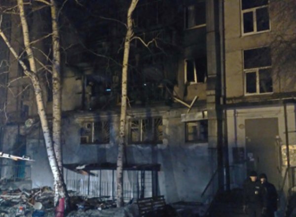 В Магнитогорске после взрыва в доме введен режим ЧС	 (ВИДЕО)