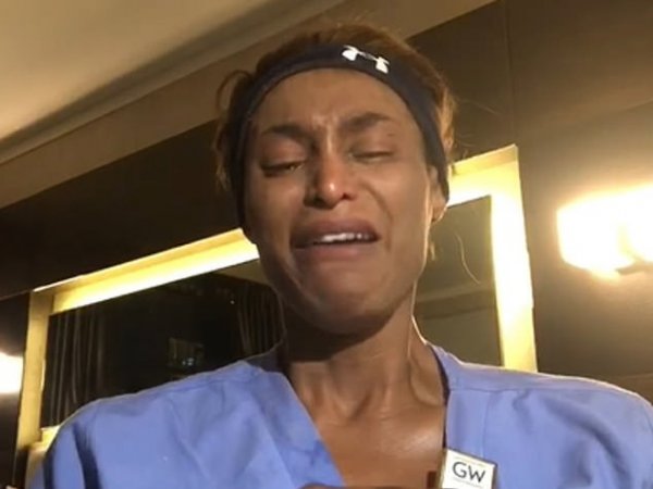 Рыдающая медсестра записала видео после смерти пациентов от COVID-19