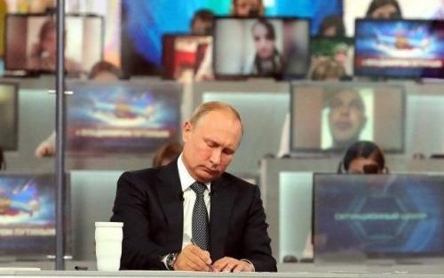 Сколько тратят на аксессуары самые известные российские политики?
