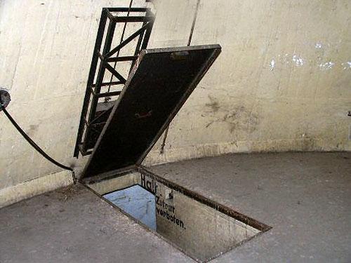 Фаллический символ третьего Рейха