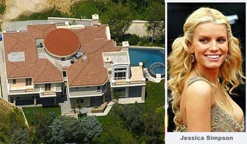 Дома знаменитостей: красиво жить не запретишь