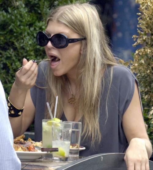 Звезды за едой: остановись, мгновение. Часть 1