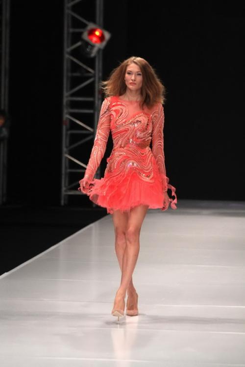 Валентин Юдашкин оденет всех в розовое