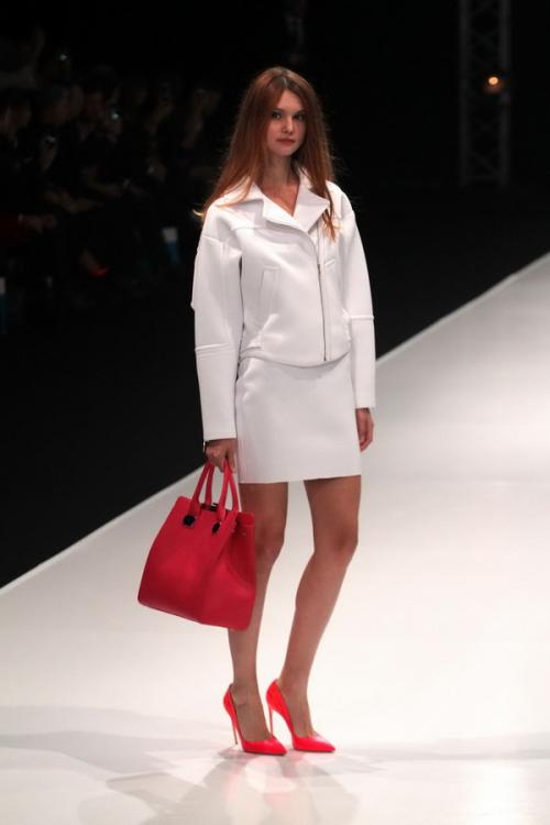 Валентин Юдашкин оденет всех в розовое