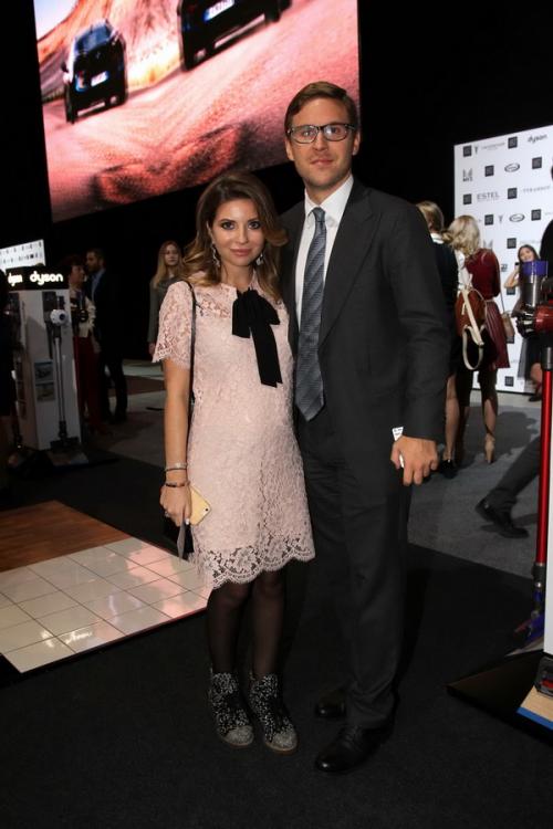 Валентин Юдашкин оденет всех в розовое