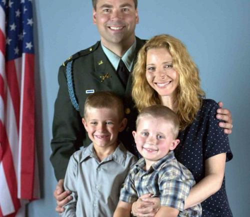 Как изменились и что стало с актерами культового сериала "Друзья"