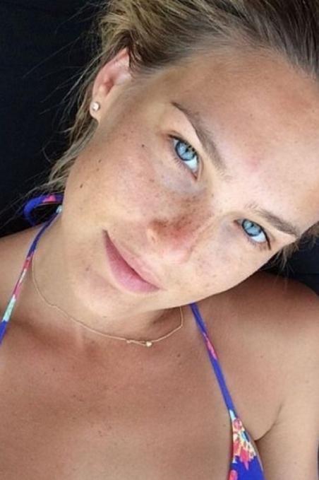 Звезды, которые прекрасно выглядят без макияжа