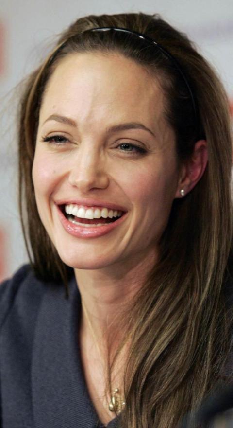 Звезды, которые прекрасно выглядят без макияжа