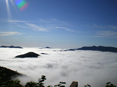 Терраса Ункай — волшебное место над облаками