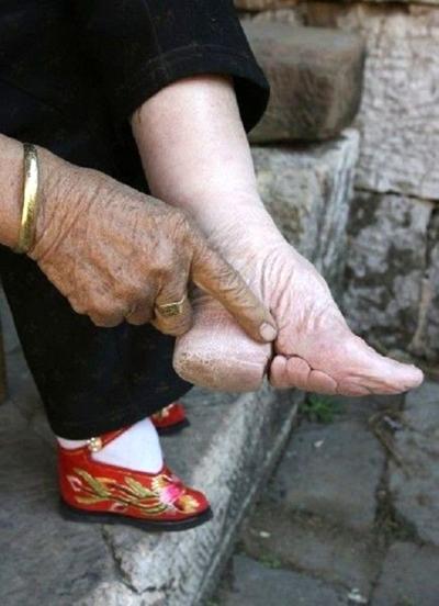 «Лотосовая ножка» или традиции Древнего Китая