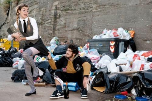 Сицилийские модели снялись на свалке