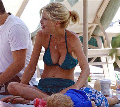 Неудачные фото звезд. Часть 3