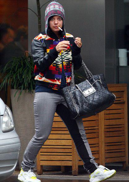 Неудачные фото звезд. Часть 3