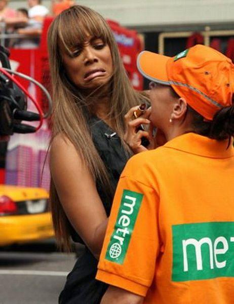 Неудачные фото звезд. Часть 3