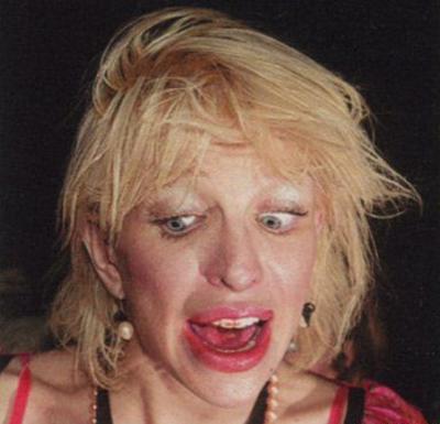 Неудачные фото звезд. Часть 3